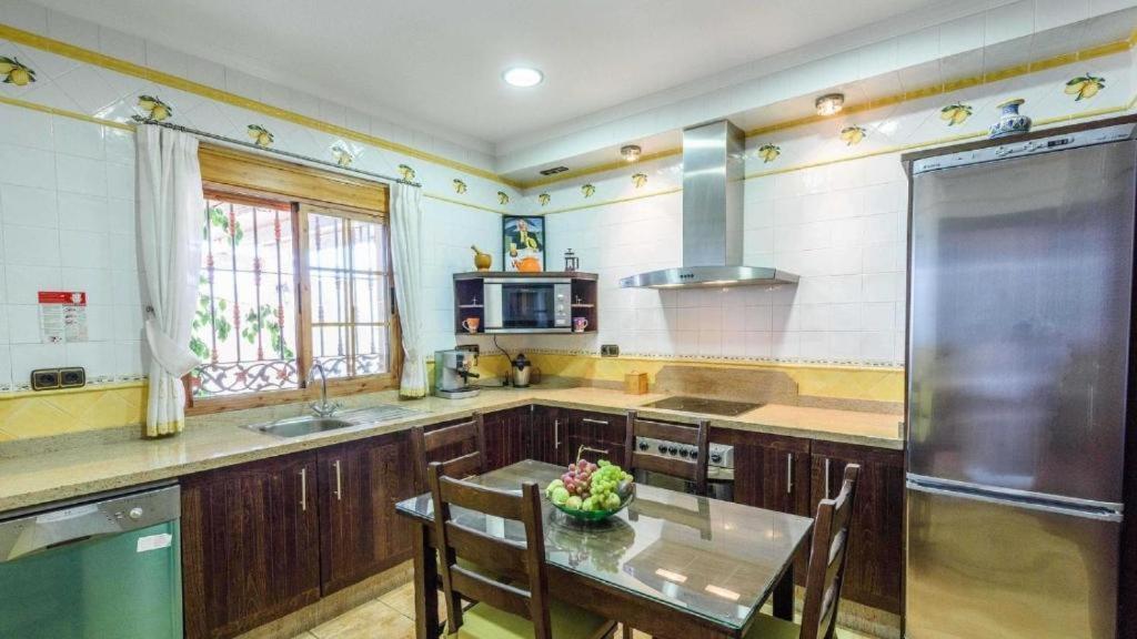 Вилла Casa Mavi Торрокс-Коста Экстерьер фото